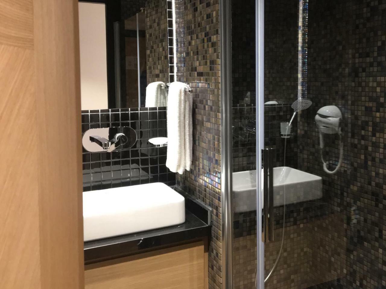 Four-G Hotel Istanbul Bagian luar foto